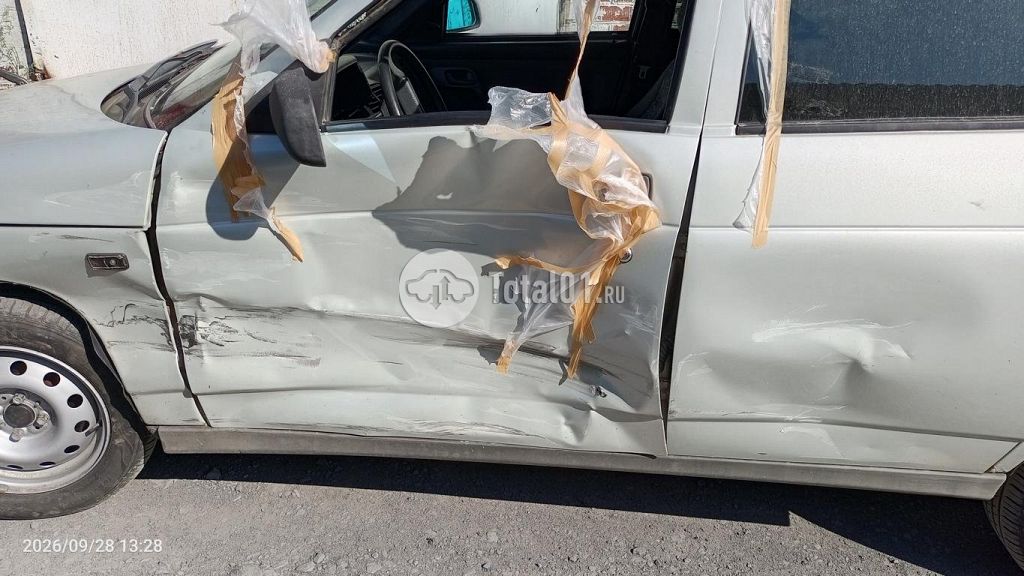 Фото ВАЗ (LADA) 2112 38