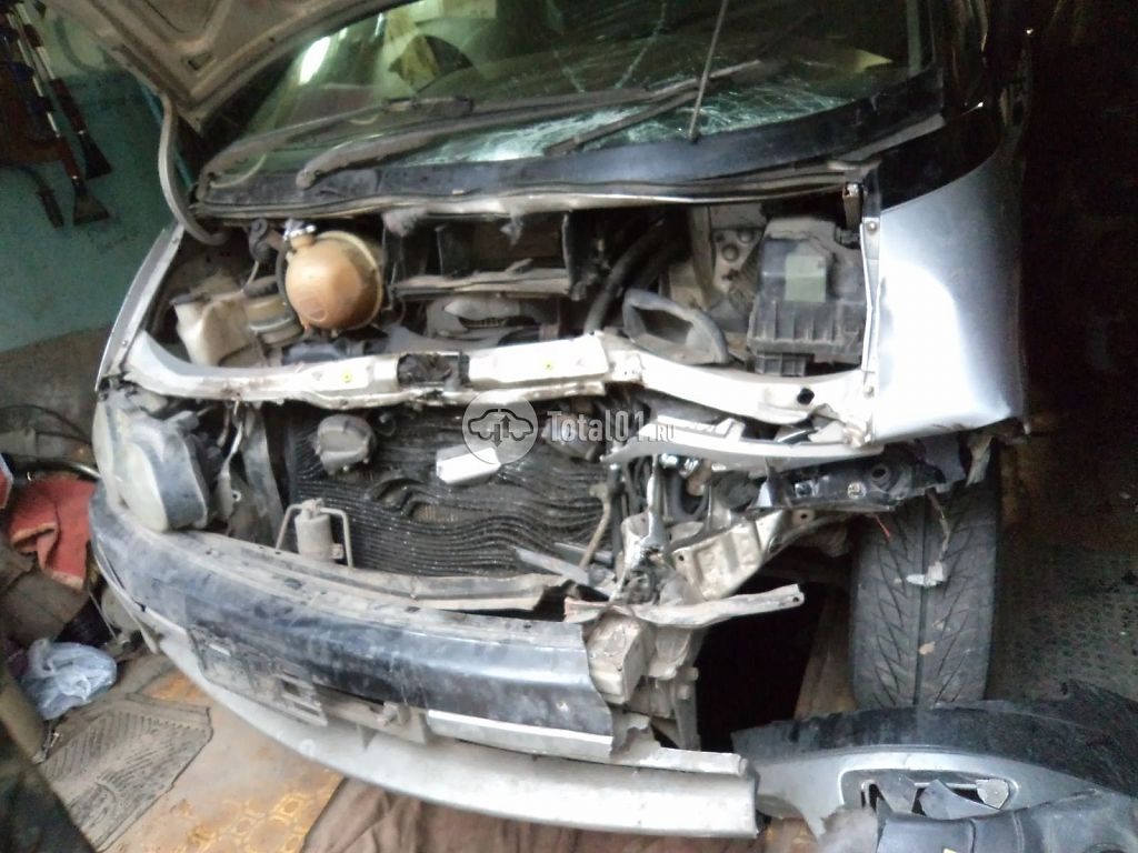 Фото Toyota Estima 32