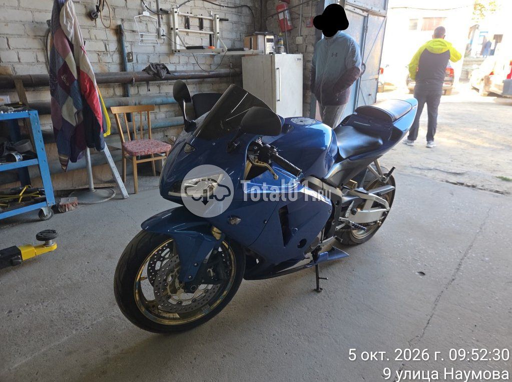 Фото Honda CBR600RR 6