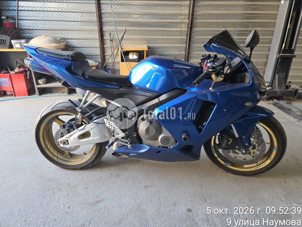 Фото Honda CBR600RR 10