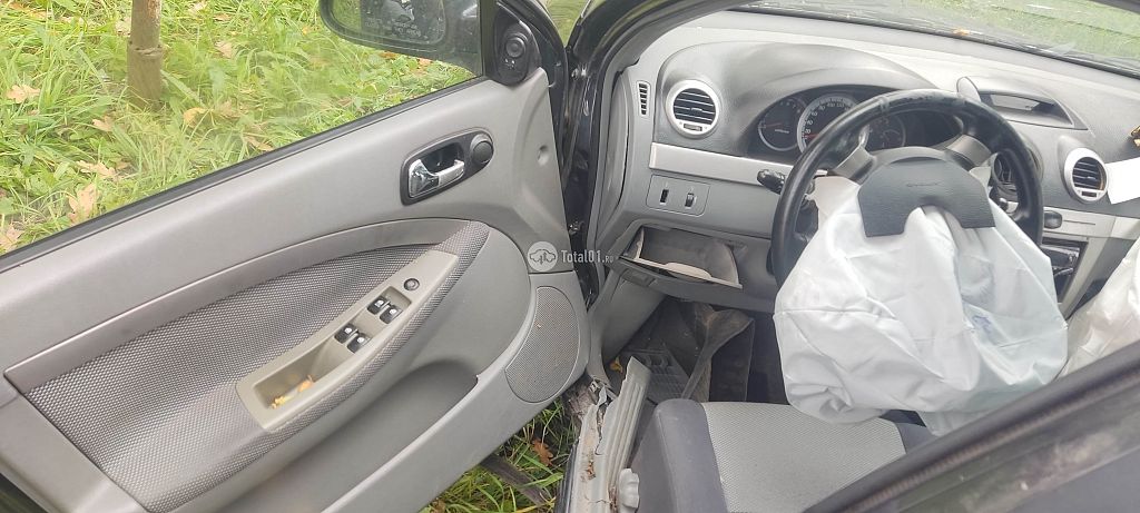 Фото Chevrolet Lacetti 22