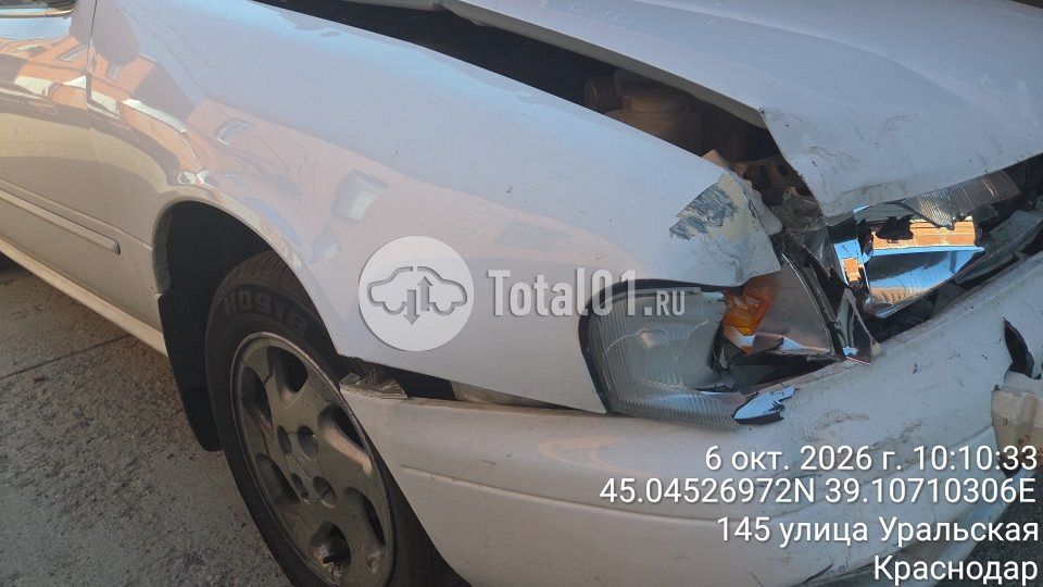 Фото Nissan Sunny 26