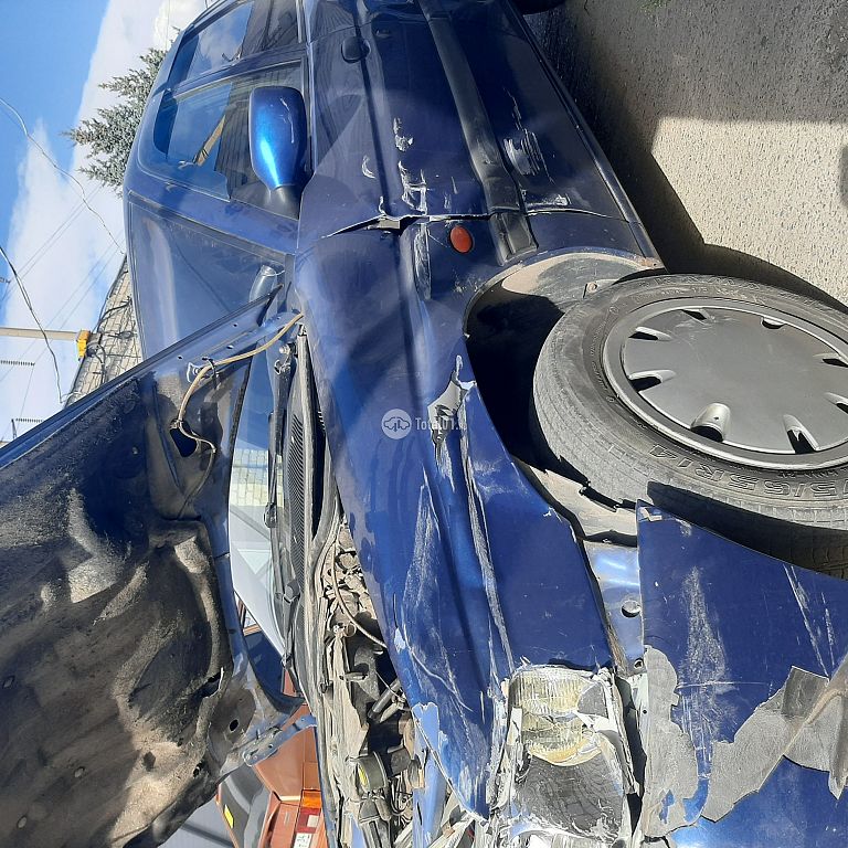 Фото Ford Escort 38