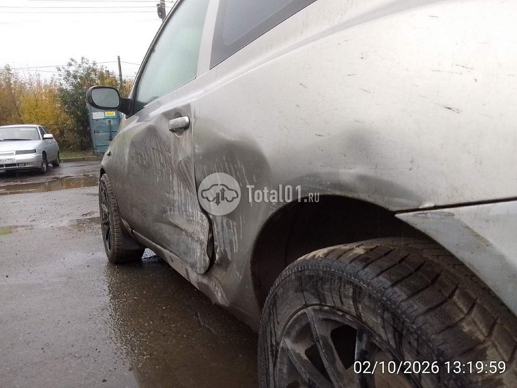 Фото Nissan Micra 10