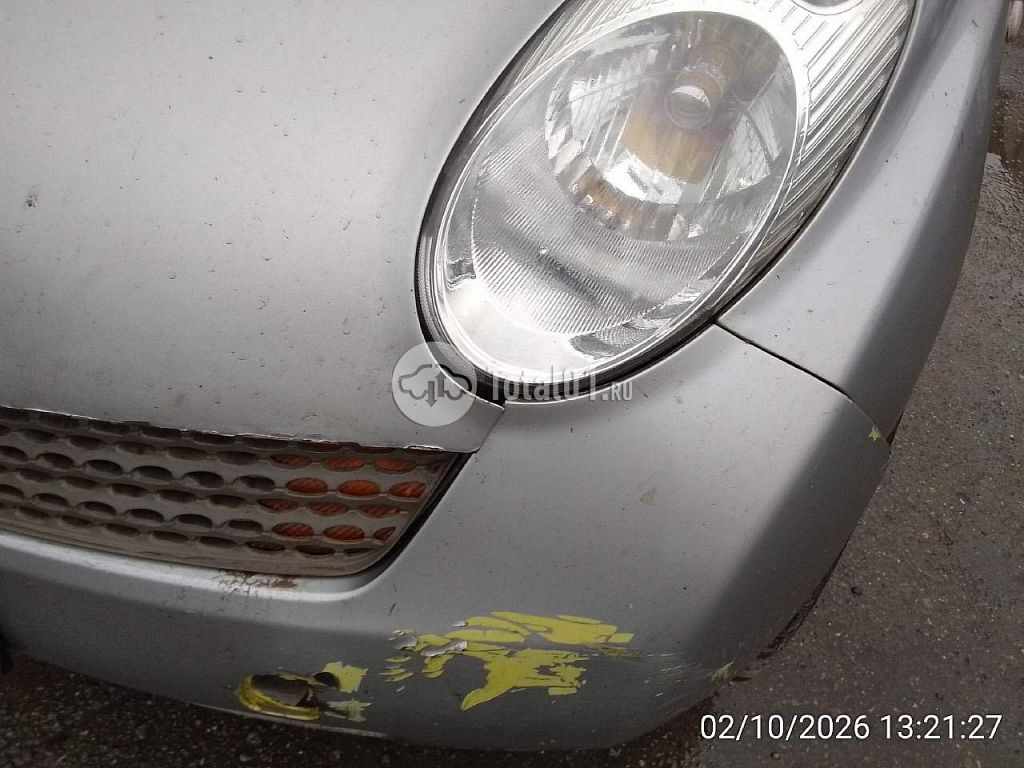 Фото Nissan Micra 36