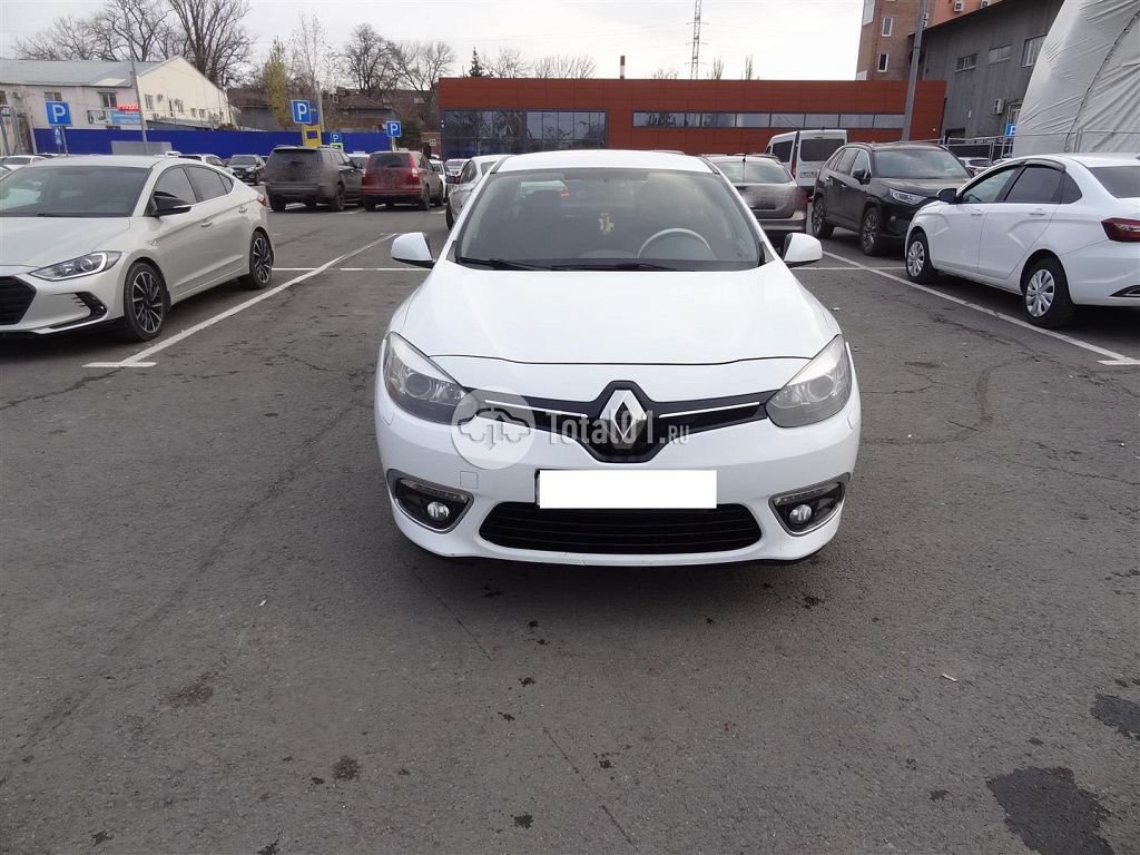 Фото Renault Fluence 4