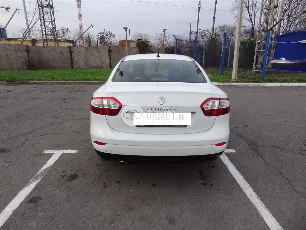 Фото Renault Fluence 8
