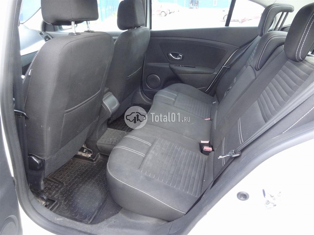 Фото Renault Fluence 40