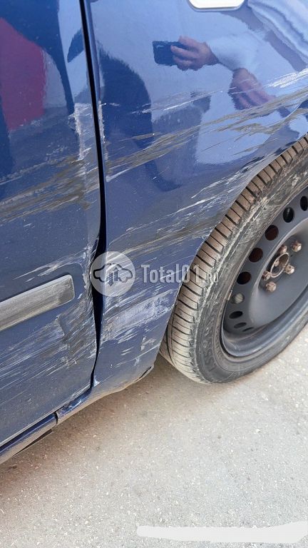 Фото Ford C-MAX 12