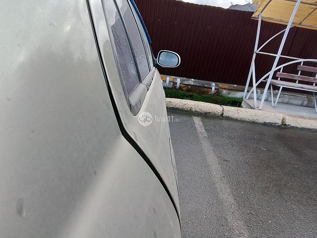 Фото Nissan Almera Classic 18