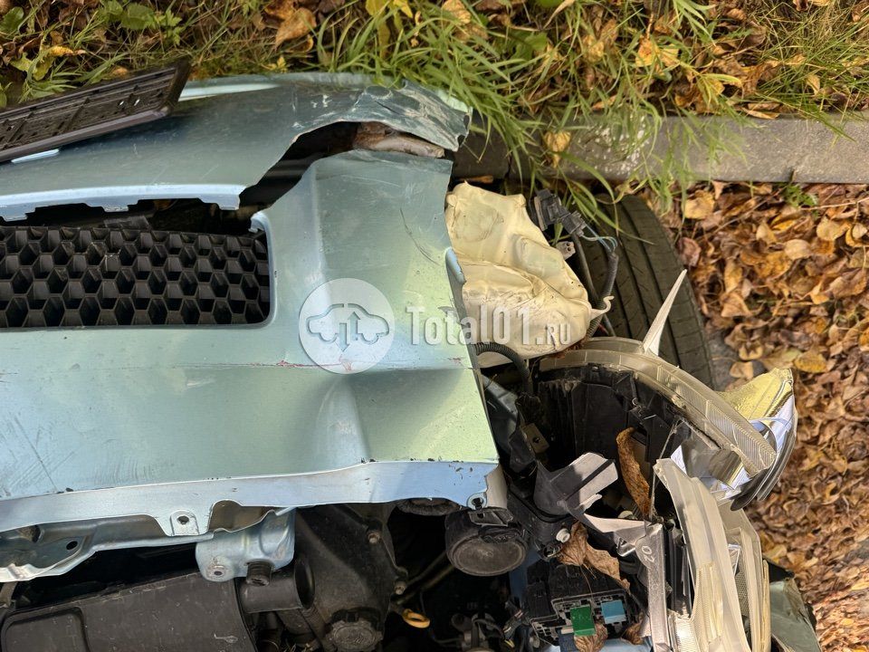 Фото Toyota Vitz 60