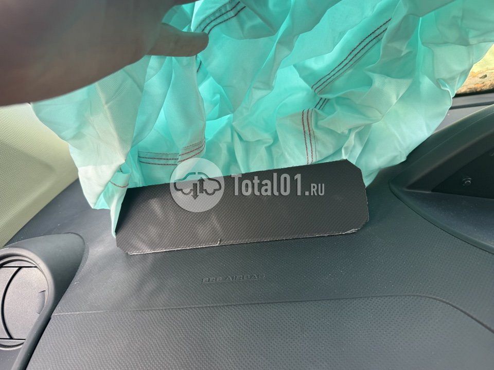 Фото Toyota Vitz 102