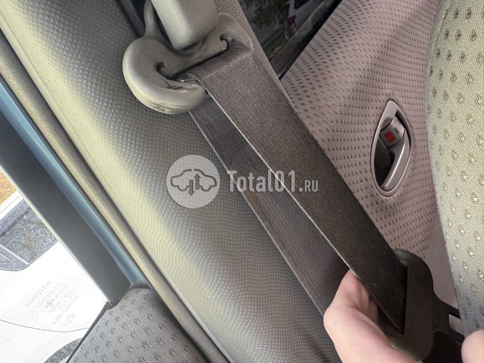 Фото Toyota Vitz 138
