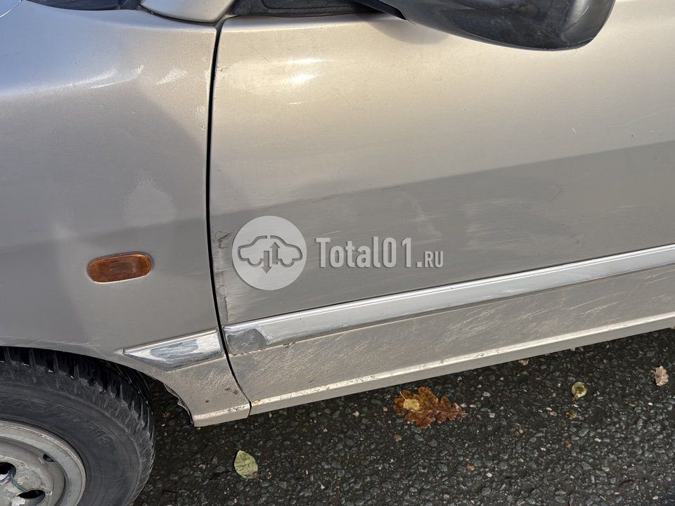 Фото Daihatsu Storia 28