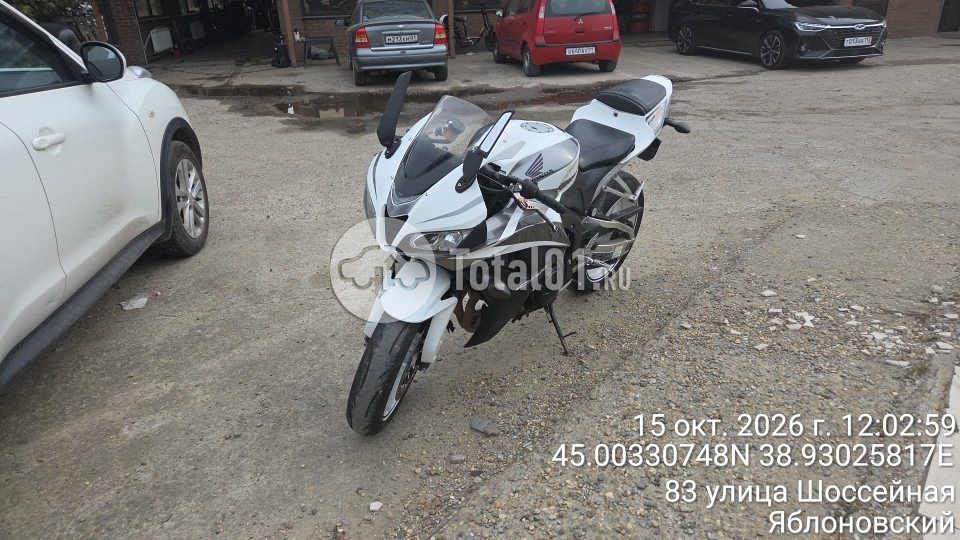 Фото Honda CBR600RR 4