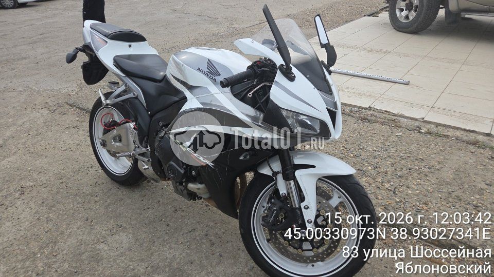 Фото Honda CBR600RR 16