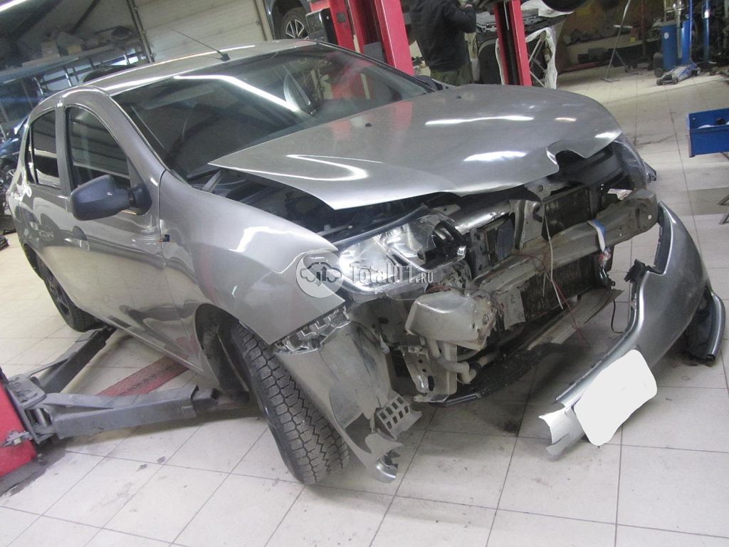 Фото Renault Logan 2