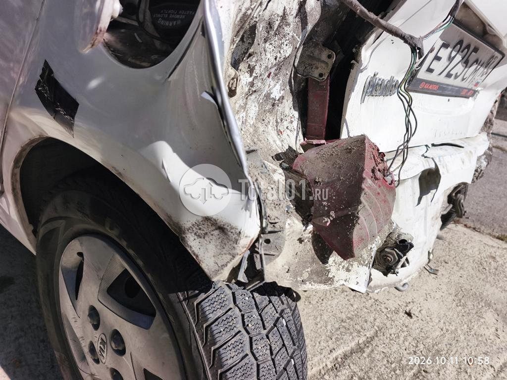 Фото KIA Picanto 28