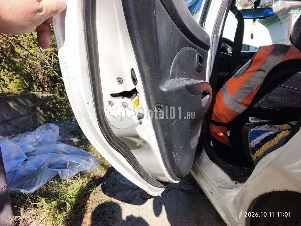 Фото KIA Picanto 38