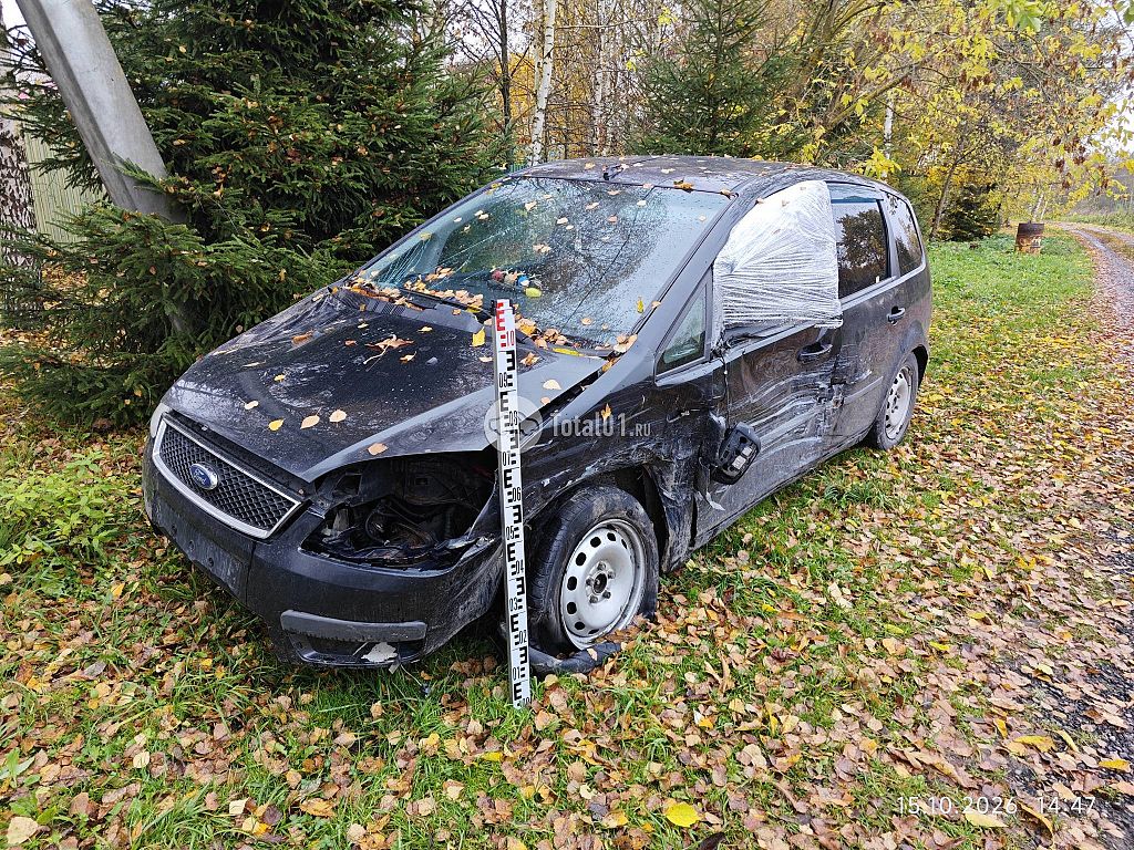 Фото Ford C-MAX 2