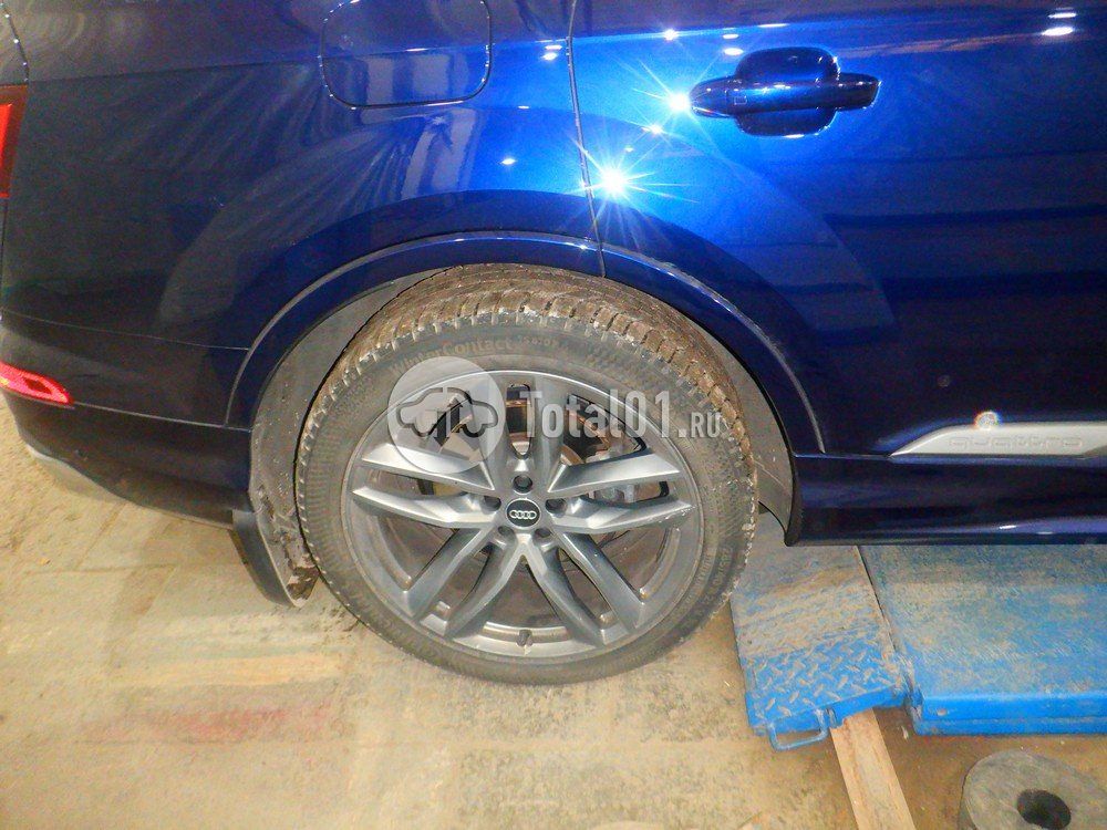Фото Audi Q7 22
