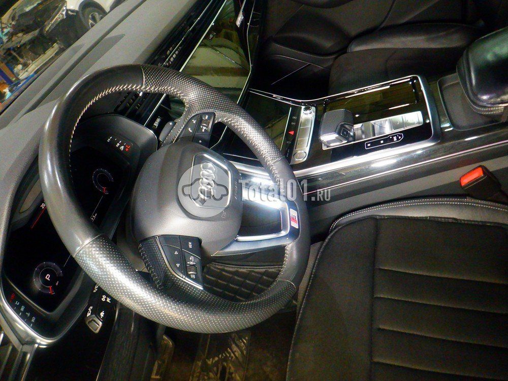 Фото Audi Q7 44