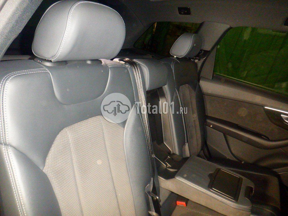 Фото Audi Q7 94