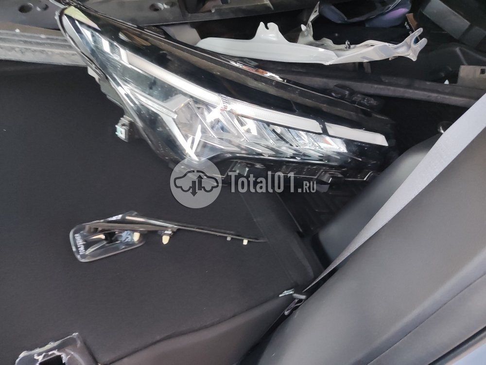 Фото Geely Coolray 4