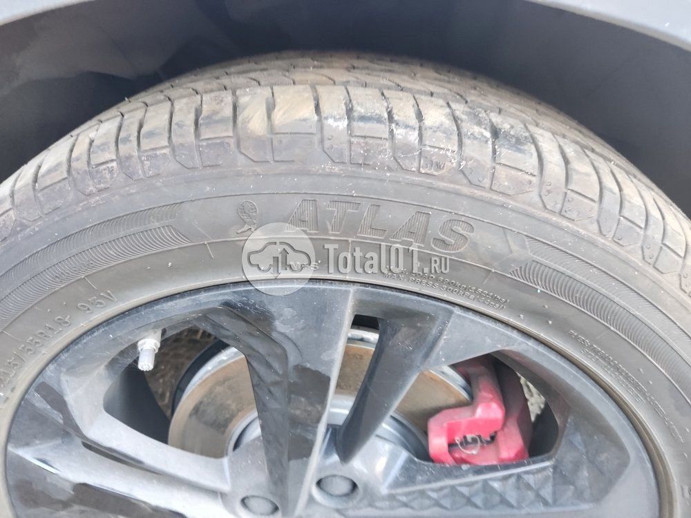 Фото Geely Coolray 74