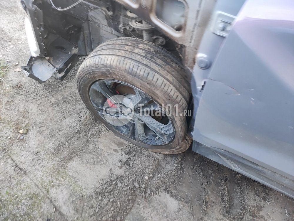 Фото Geely Coolray 96