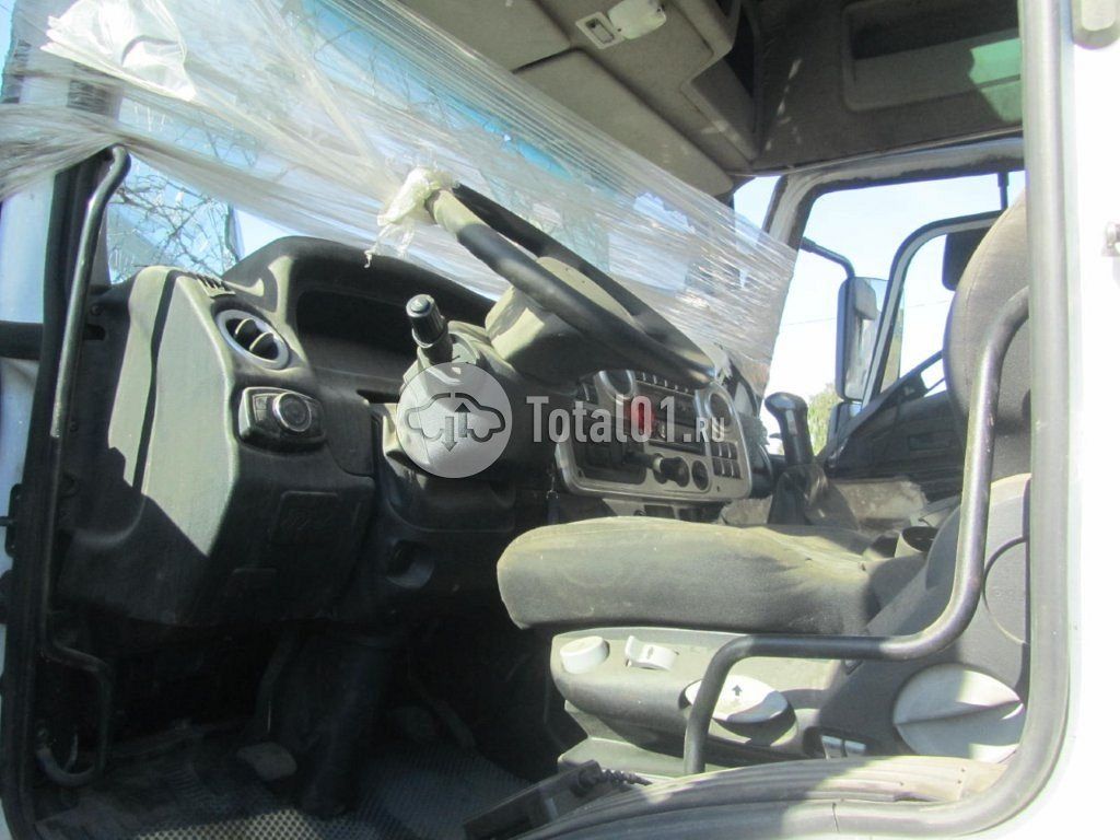 Фото Ford Cargo 12