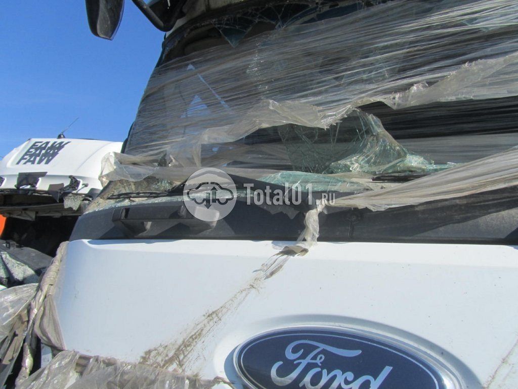 Фото Ford Cargo 96