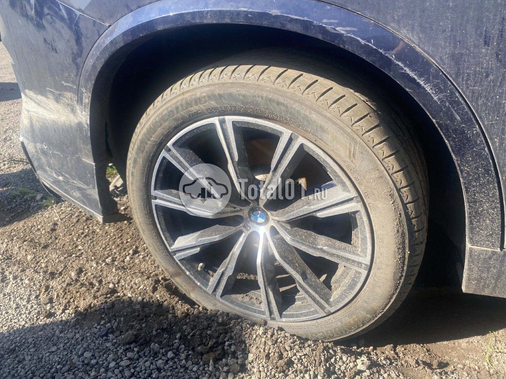 Фото BMW X5 50