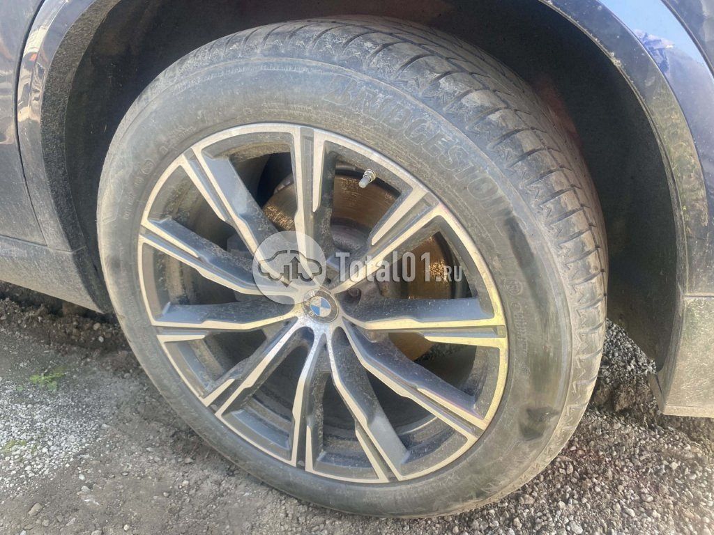 Фото BMW X5 70