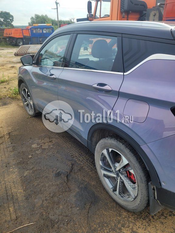 Фото Geely Coolray 48