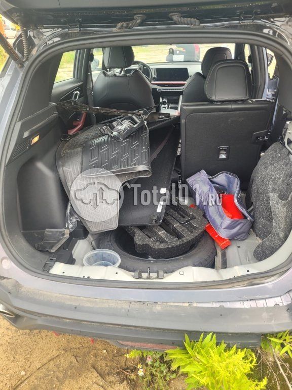 Фото Geely Coolray 82