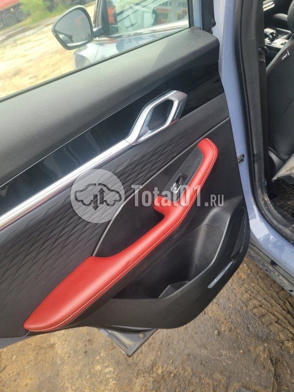 Фото Geely Coolray 92