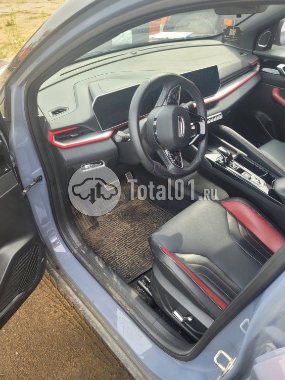Фото Geely Coolray 126