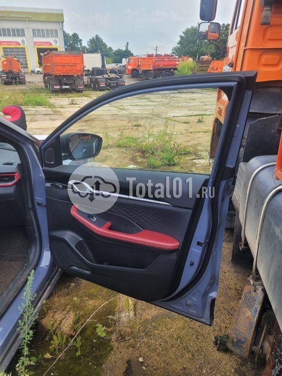 Фото Geely Coolray 168
