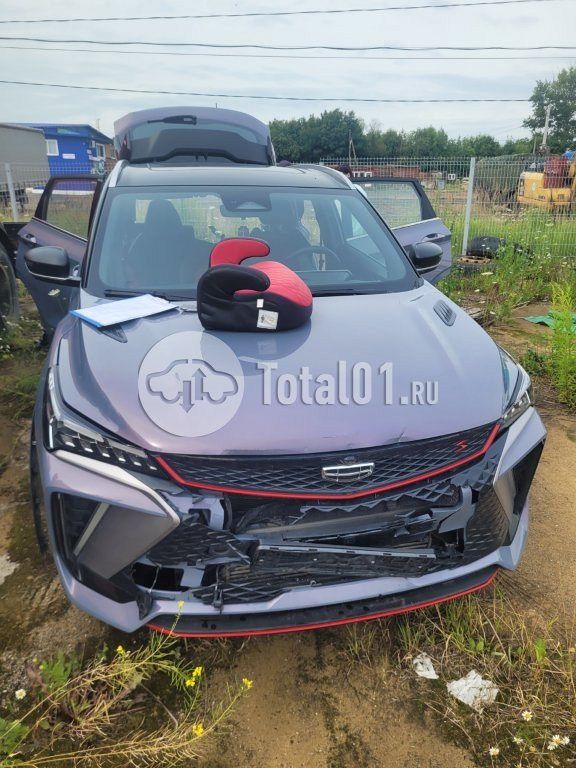 Фото Geely Coolray 182