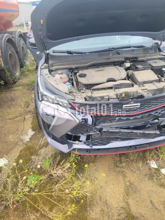 Фото Geely Coolray 186