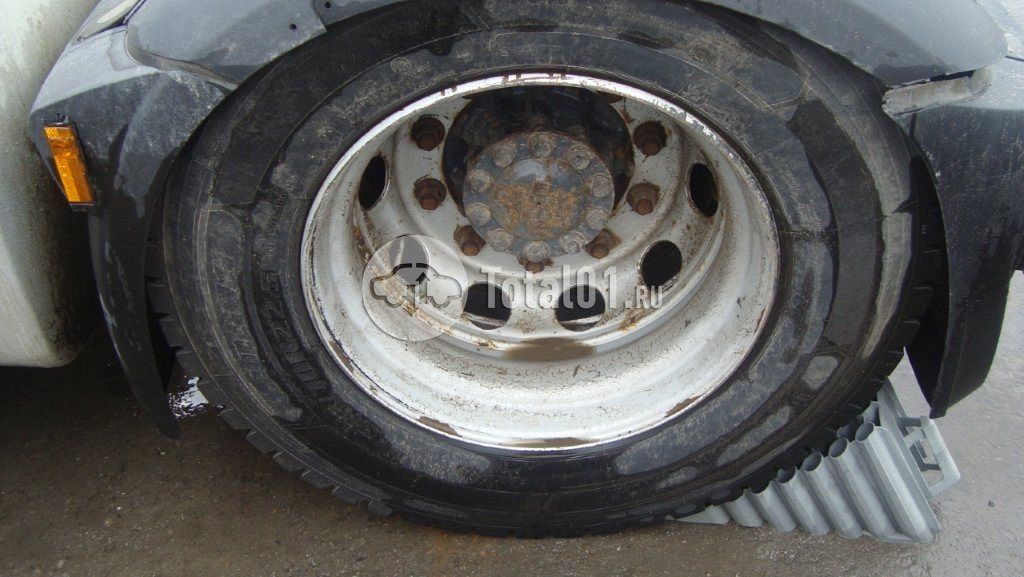 Фото DAF XF 74