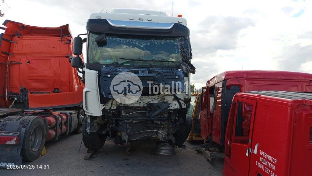 Фото DAF XF 84