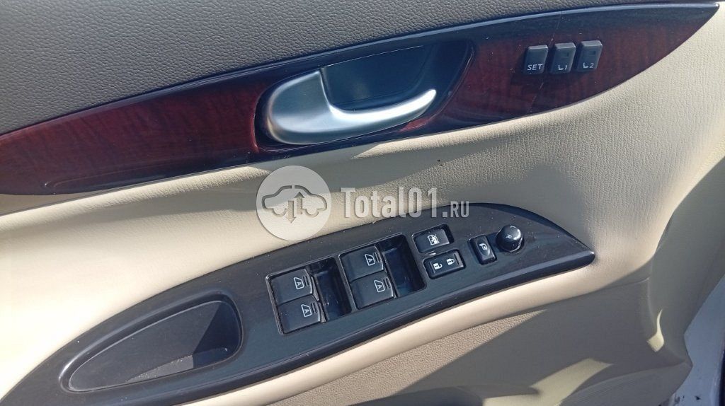 Фото Infiniti EX25 68