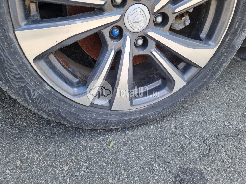 Фото Changan Eado 18