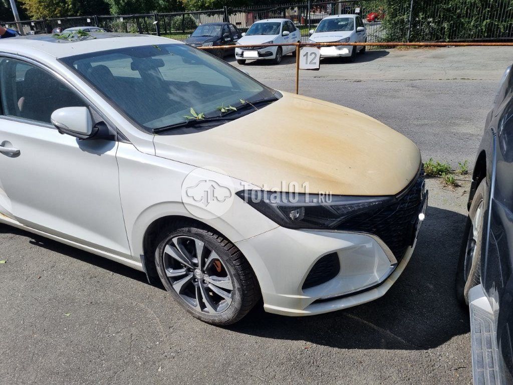 Фото Changan Eado 24