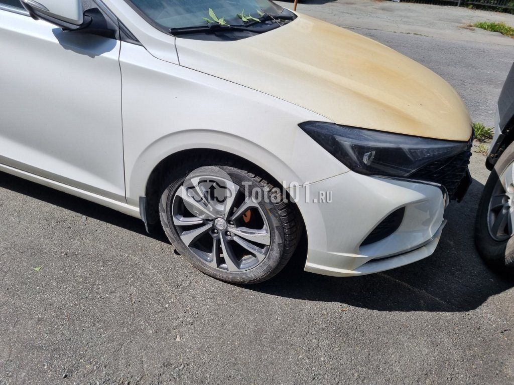 Фото Changan Eado 28