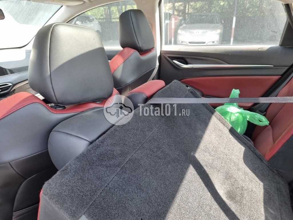Фото Changan Eado 42
