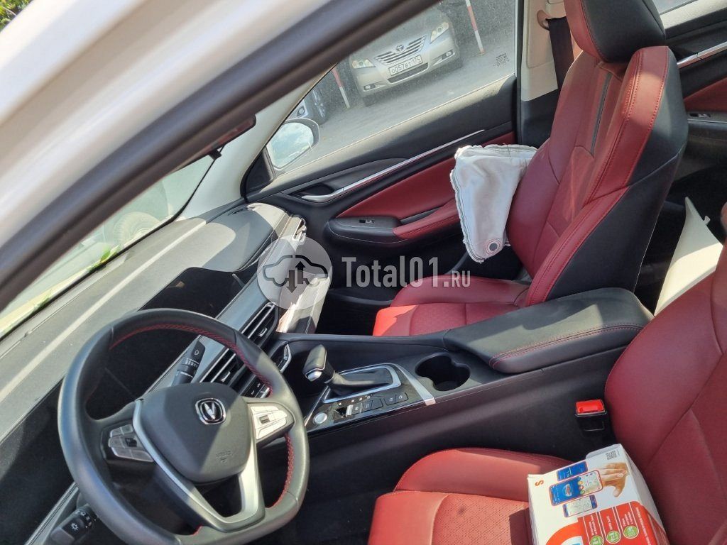 Фото Changan Eado 48