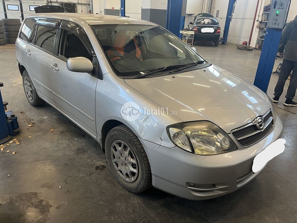 Фото Toyota Corolla Fielder 6
